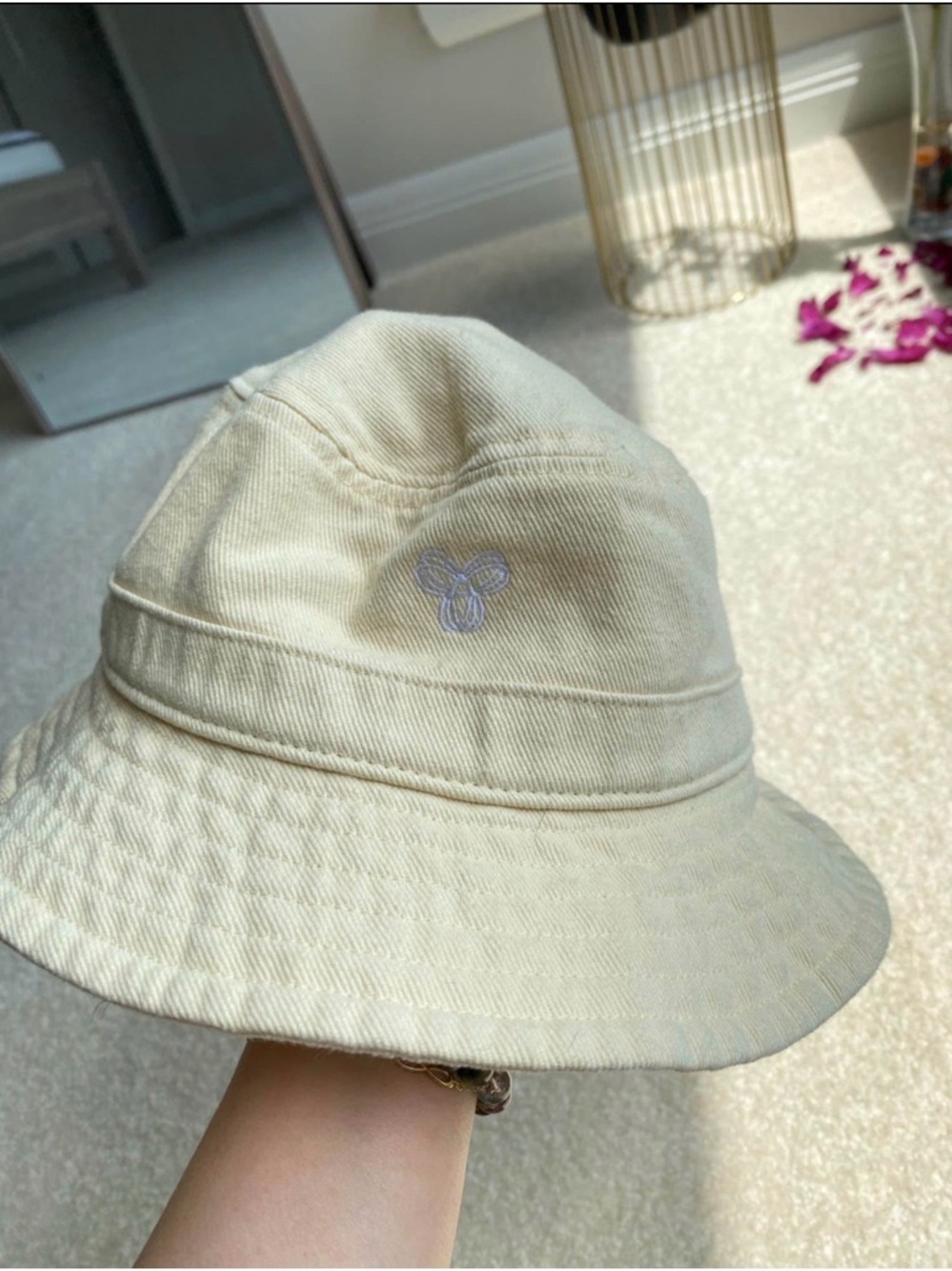 TNA pale yellow Cotton Bucket Hat